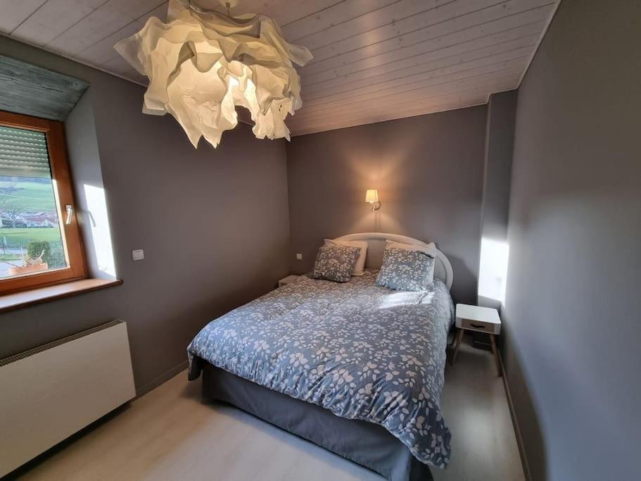 Logement Dans Maison + Exterieur Orchamps-Vennes Dış mekan fotoğraf